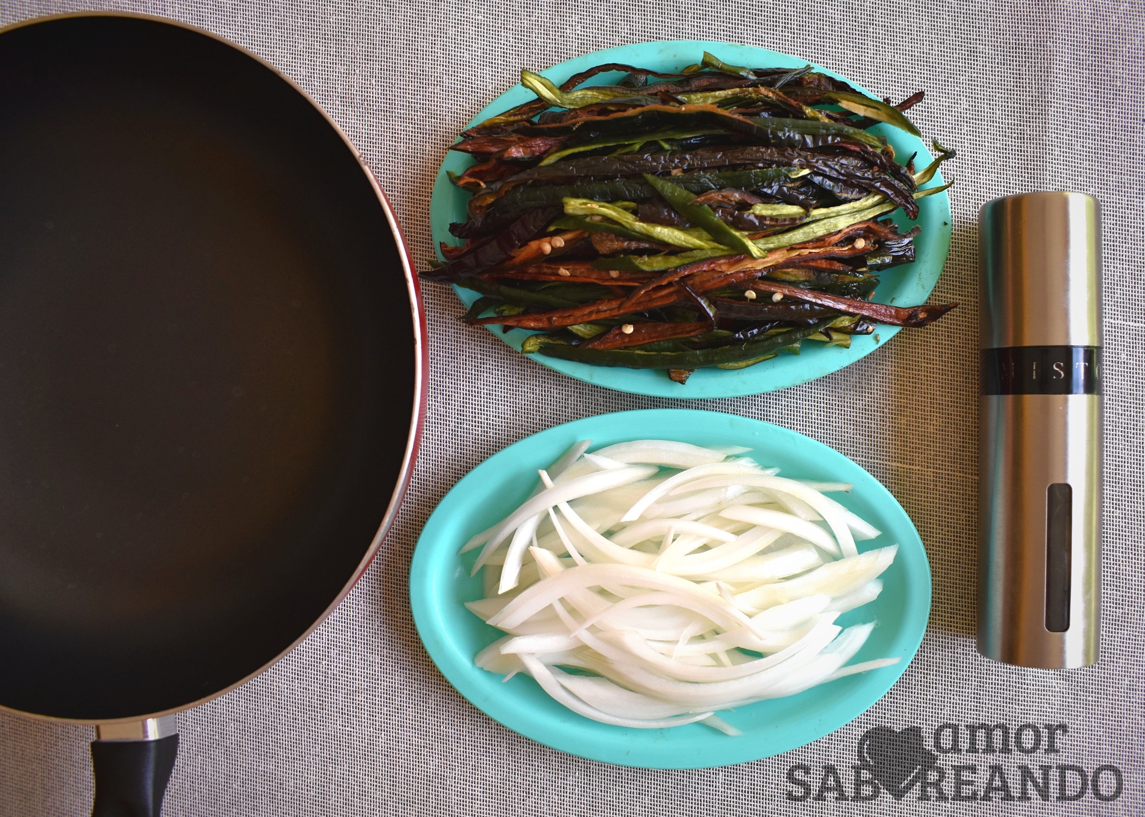 imagen de Chilacas con crema