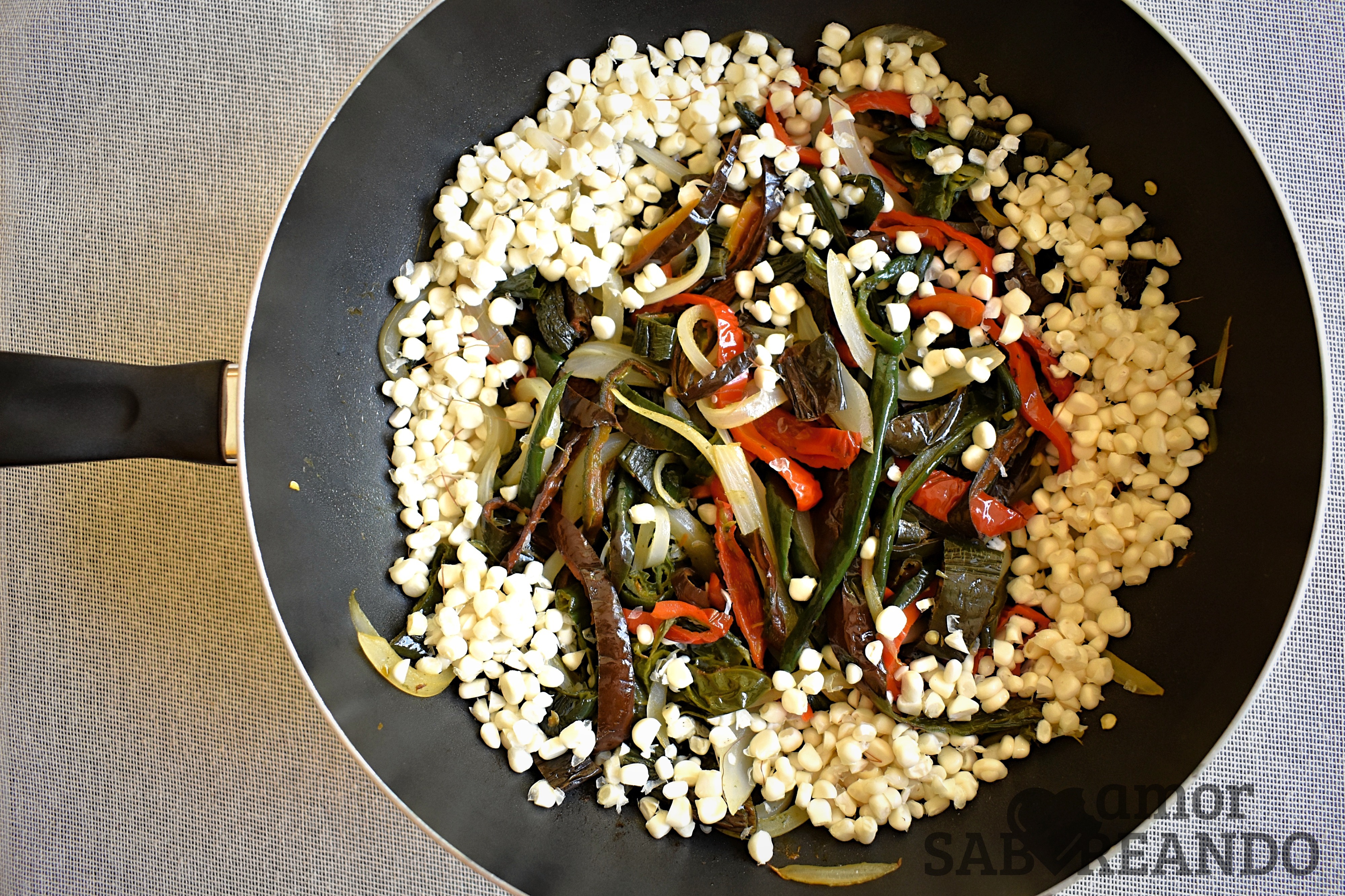 imagen de Chilacas con crema