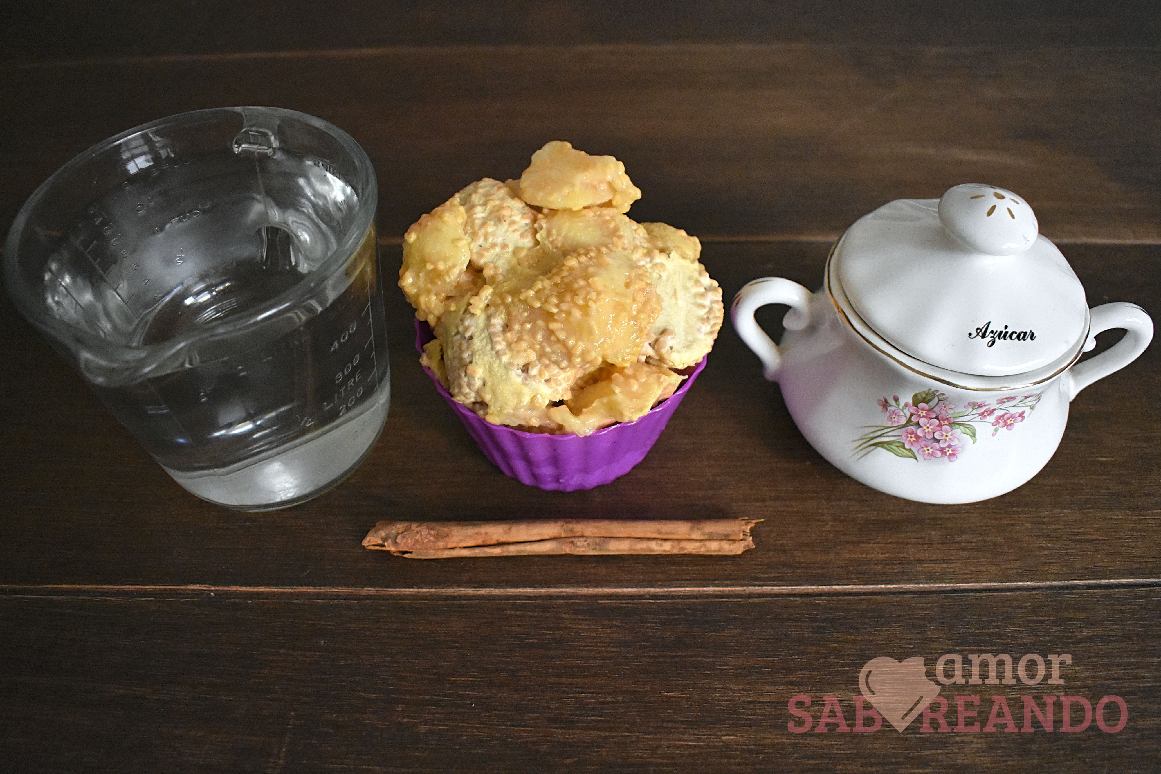 imagen de ingredientes para preparar agua de semillas de guayaba